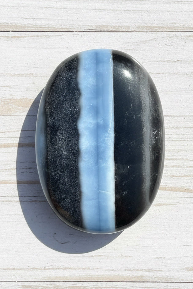Owyhee Blue Opal Palmstone 83 grams BOP03