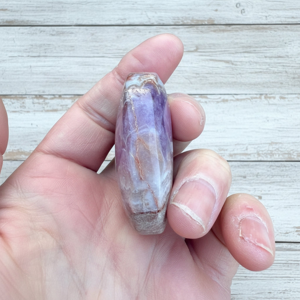Mexican Amethyst Lace Agate Palmstone 58 grams ALAP05