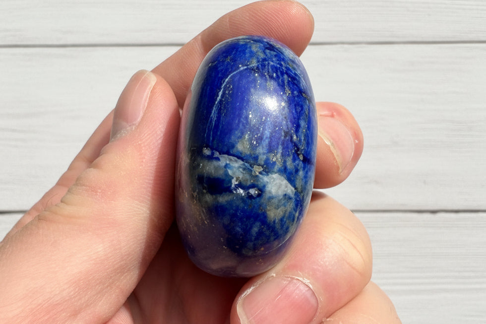 Lapis Lazuli Palmstone 140 grams LP04