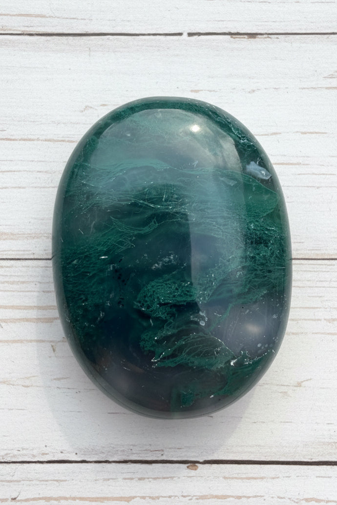 Moss Agate Palmstone 109 gram MAP06