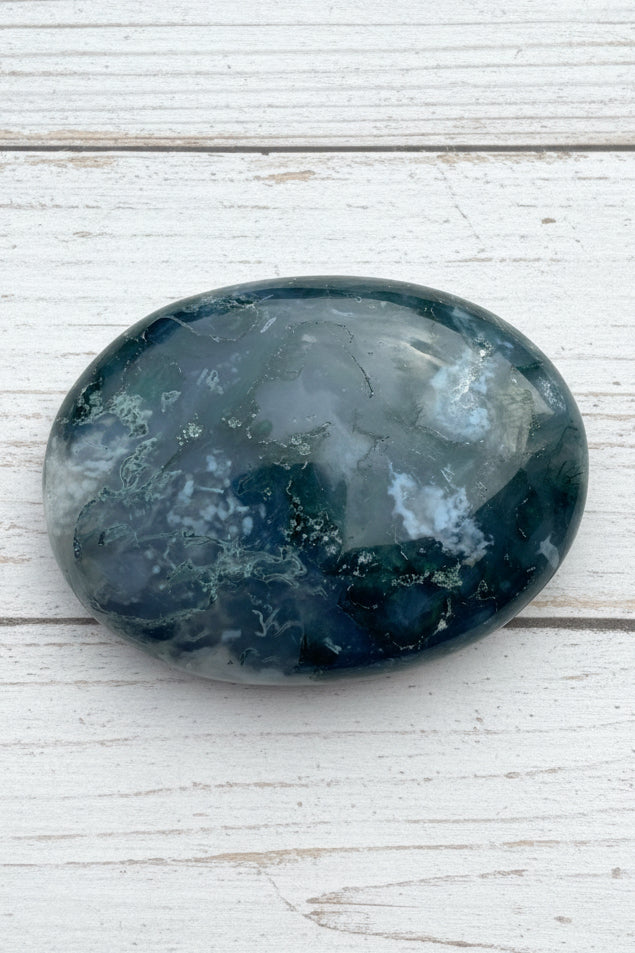 Moss Agate Palmstone 98 grams MAP08