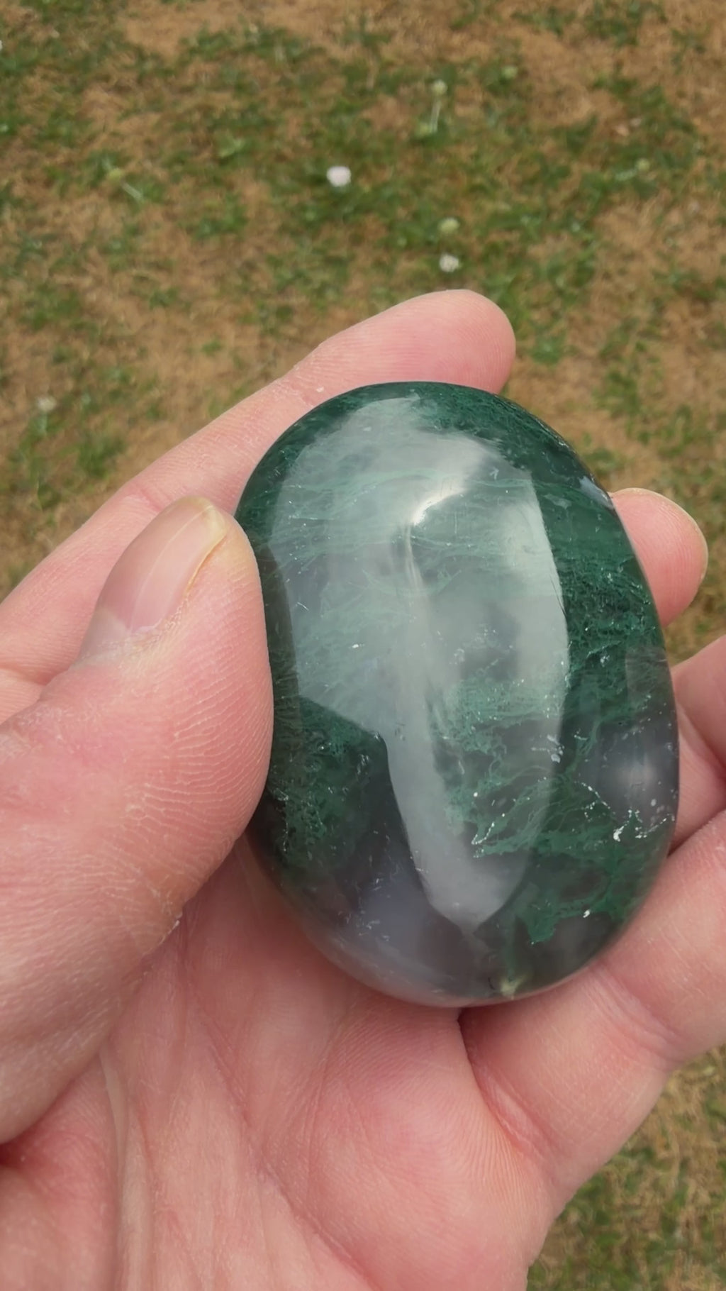 Moss Agate Palmstone 109 gram MAP06